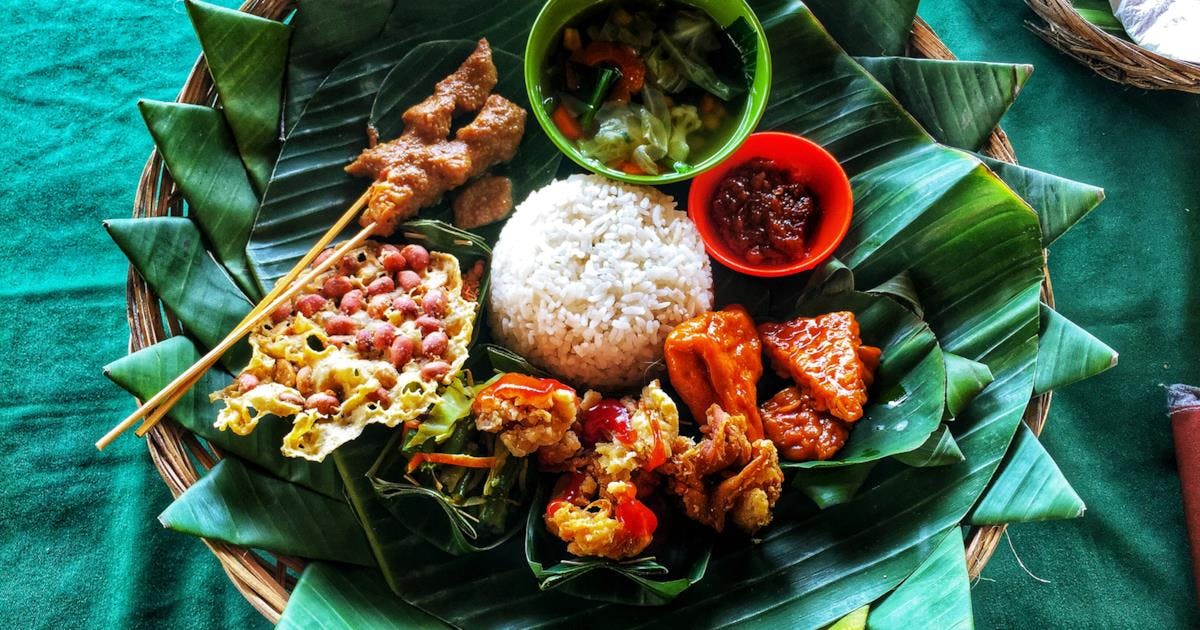 Exploring the Richness of Indonesian Cuisine: A Fusion of Flavors and Cultural Influences