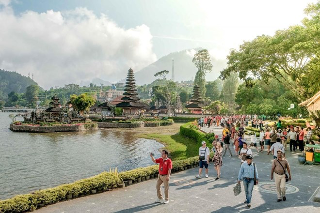 Bali Sets Sights on Achieving Unprecedented Visitor Numbers by 2024.